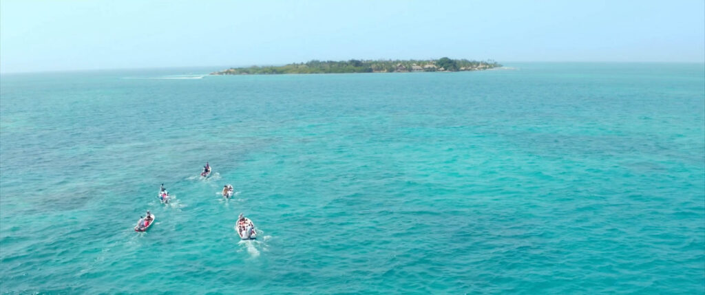 Greenland: Santa Cruz del Islote — still 7