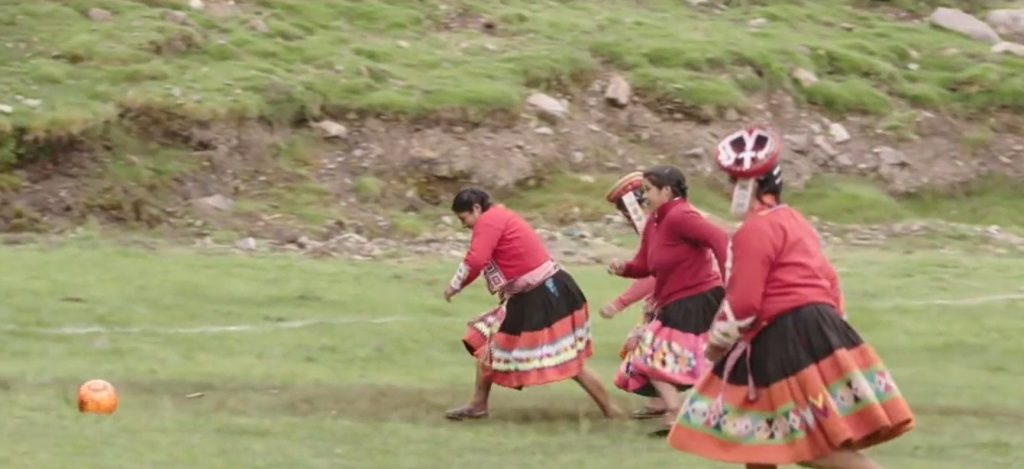 Greenland: Perú — Aguas Calientes — still 18